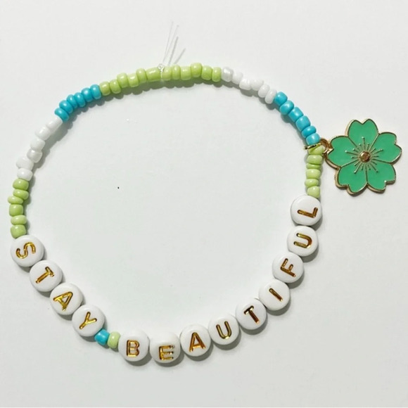 Taylor Swift Eras Tour Friendship Bracelet Stay Beautiful Debut with Charm - Picture 1 of 1